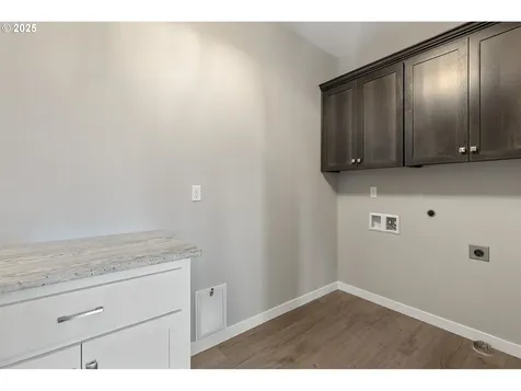 12305 NE 13th Avenue Vancouver WA 98685