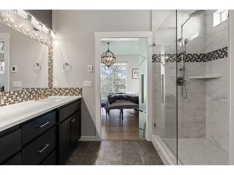 12305 NE 13th Avenue Vancouver WA 98685