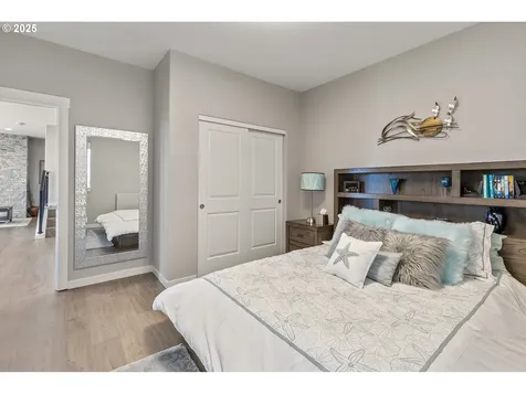 12305 NE 13th Avenue Vancouver WA 98685