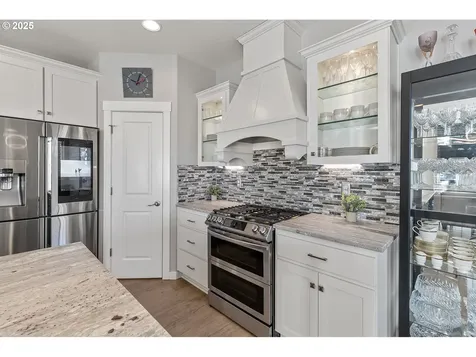 12305 NE 13th Avenue Vancouver WA 98685