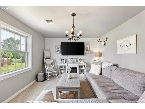 34207 Enos Drive Halsey OR 97348
