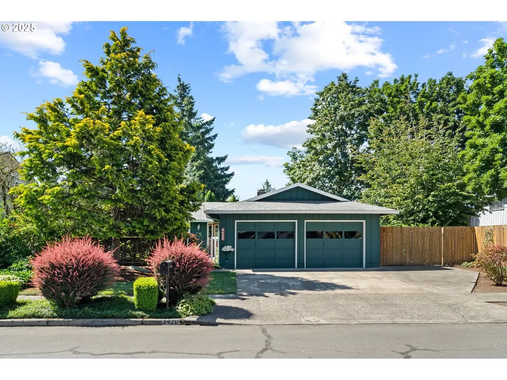 3420 SE El Camino Drive Gresham OR 97080