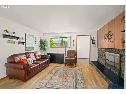 3420 SE El Camino Drive Gresham OR 97080