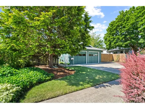 3420 SE El Camino Drive Gresham OR 97080