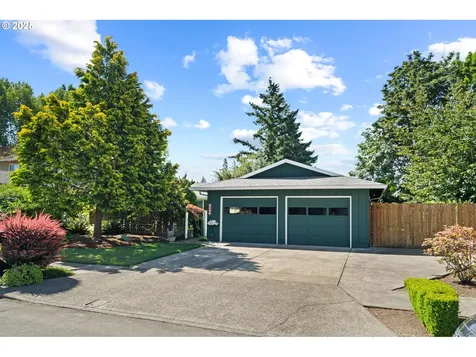 3420 SE El Camino Drive Gresham OR 97080