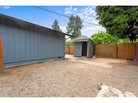2608 E 30th Street Vancouver WA 98661