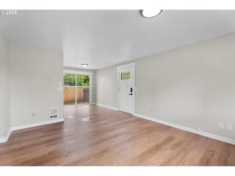 2608 E 30th Street Vancouver WA 98661