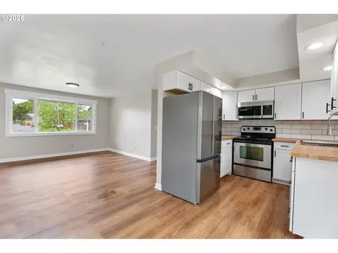 2608 E 30th Street Vancouver WA 98661