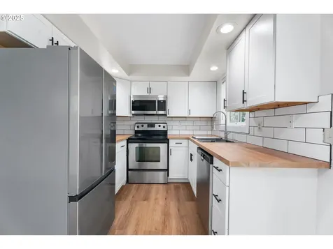 2608 E 30th Street Vancouver WA 98661