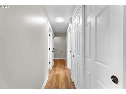 2608 E 30th Street Vancouver WA 98661