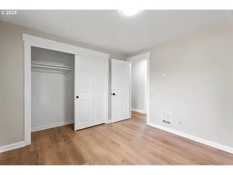 2608 E 30th Street Vancouver WA 98661
