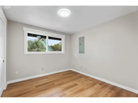 2608 E 30th Street Vancouver WA 98661