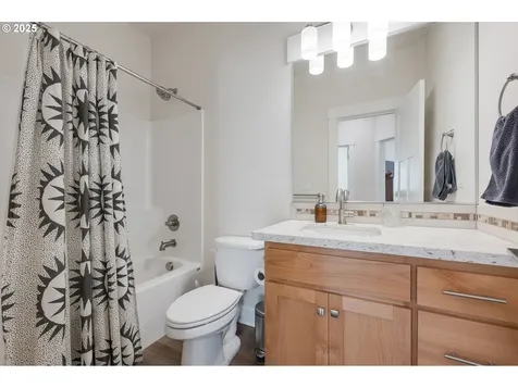 13768 John Jeffrey Court Oregon City OR 97045