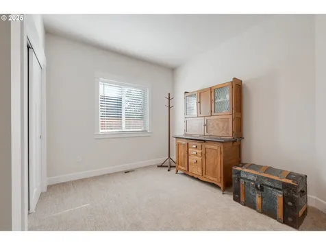 13768 John Jeffrey Court Oregon City OR 97045