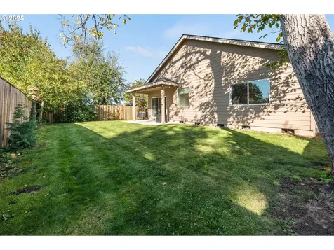 13768 John Jeffrey Court Oregon City OR 97045