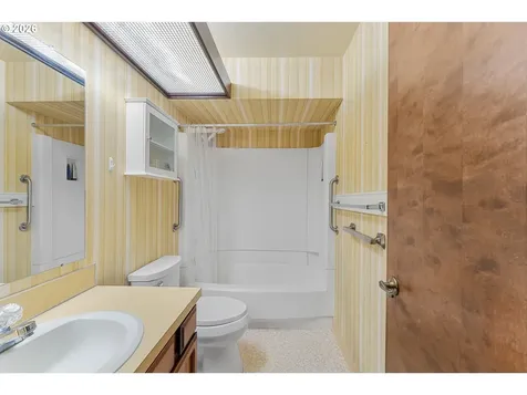 9420 SW Brentwood Place Portland OR 97224