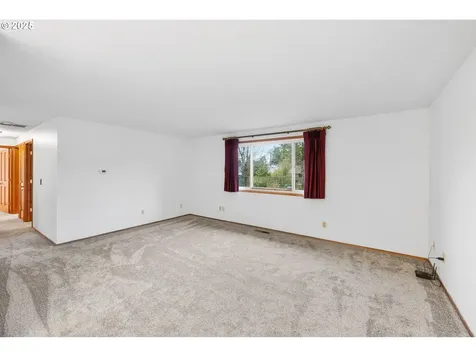15916 SE Brooklyn Street Portland OR 97236