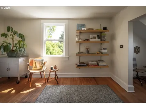 5616 N Campbell Avenue Portland OR 97217
