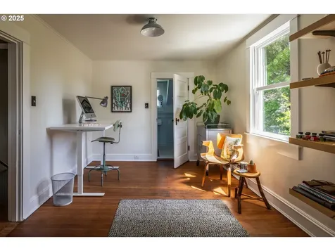 5616 N Campbell Avenue Portland OR 97217