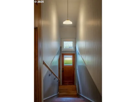 5616 N Campbell Avenue Portland OR 97217