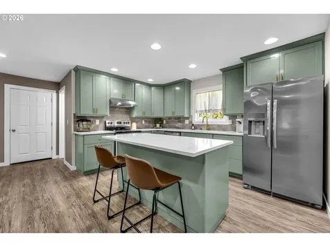 1401 Pauli Drive Kelso WA 98626