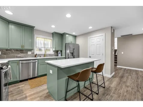 1401 Pauli Drive Kelso WA 98626