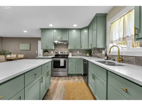 1401 Pauli Drive Kelso WA 98626