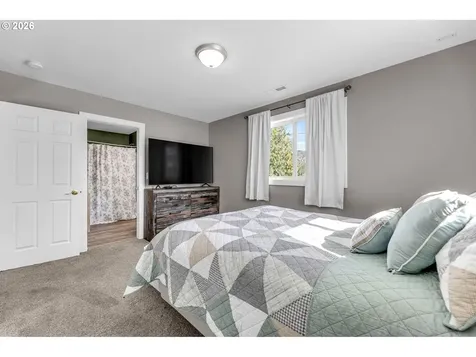 1401 Pauli Drive Kelso WA 98626