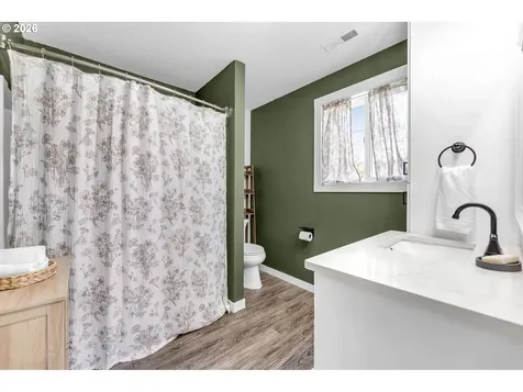 1401 Pauli Drive Kelso WA 98626