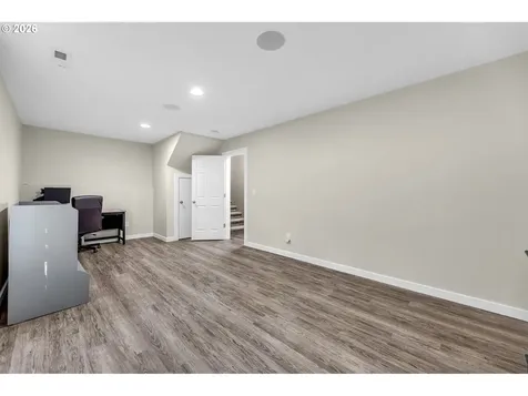 1401 Pauli Drive Kelso WA 98626