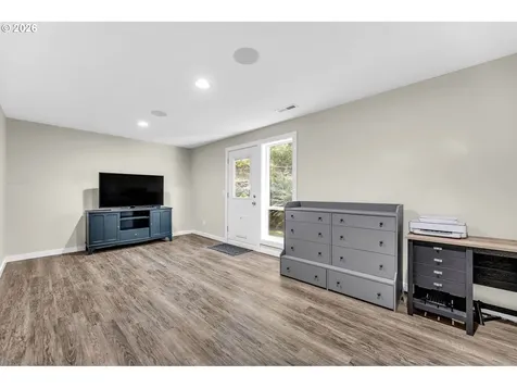 1401 Pauli Drive Kelso WA 98626
