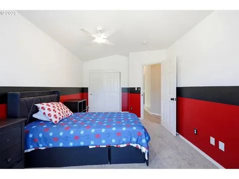 554 SW 12th Circle Troutdale OR 97060