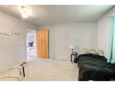 29882 S Hult Road Colton OR 97017