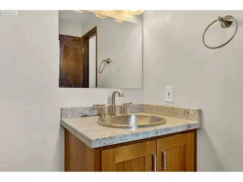 17363 SW Washington Court Beaverton OR 97078