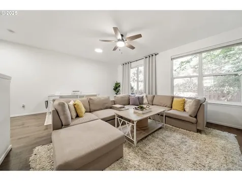 13148 SW Raptor Place Portland OR 97223