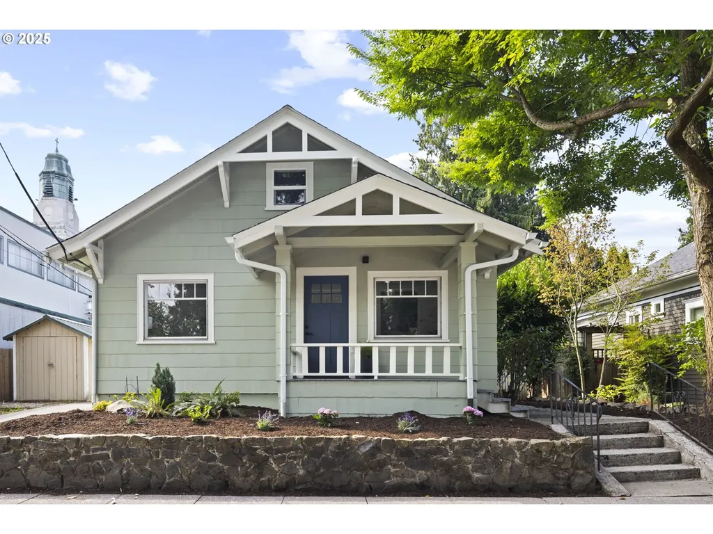 1414 SE Miller Street Portland OR 97202