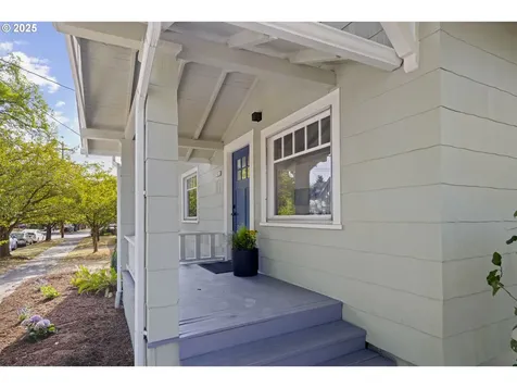 1414 SE Miller Street Portland OR 97202