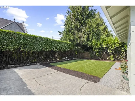 1414 SE Miller Street Portland OR 97202
