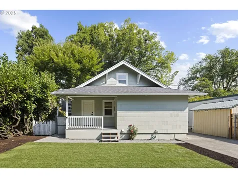 1414 SE Miller Street Portland OR 97202