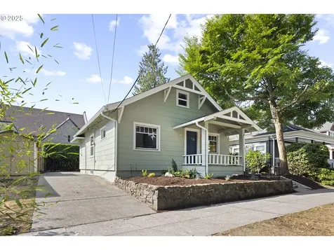 1414 SE Miller Street Portland OR 97202