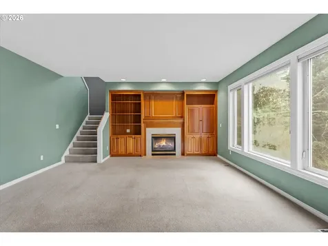 9137 NW Mckenna Drive Portland OR 97229