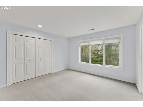 9137 NW Mckenna Drive Portland OR 97229