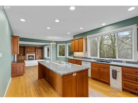 9137 NW Mckenna Drive Portland OR 97229