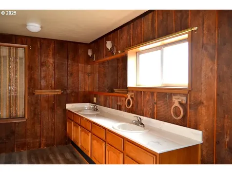6181 Lower River Road Grants Pass OR 97526