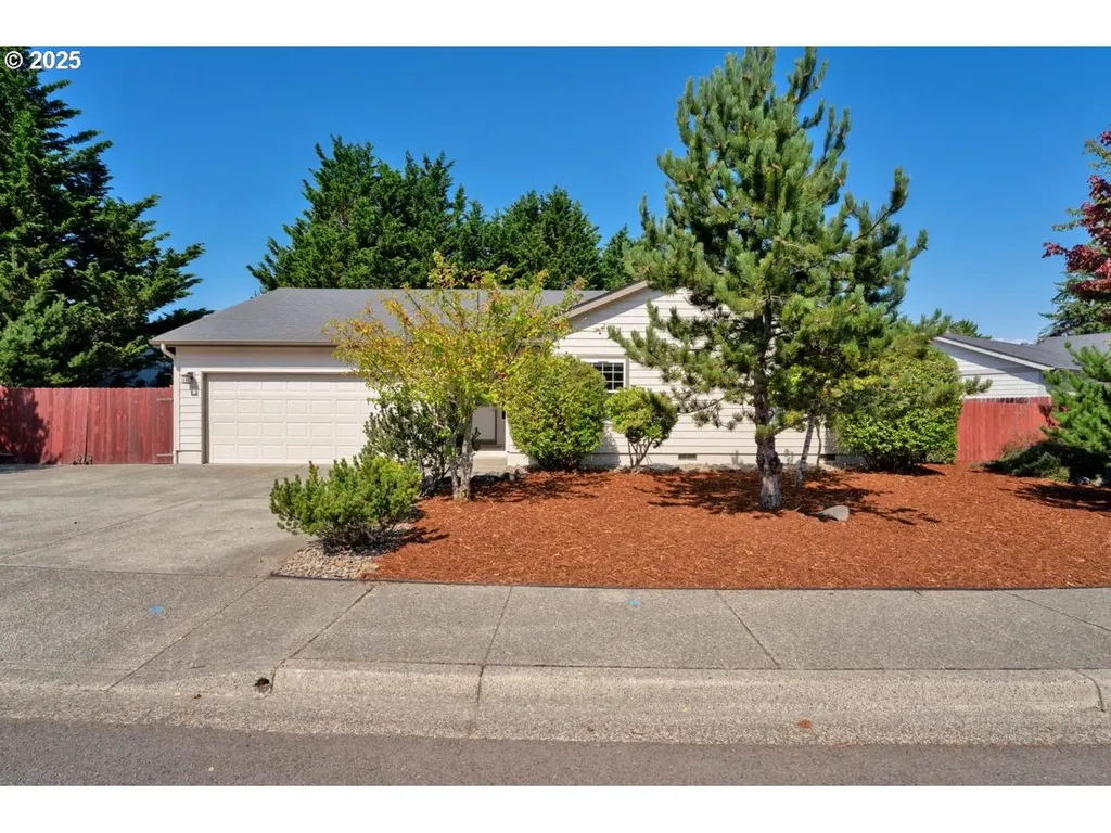 3925 Munsel Creek Drive Florence OR 97439