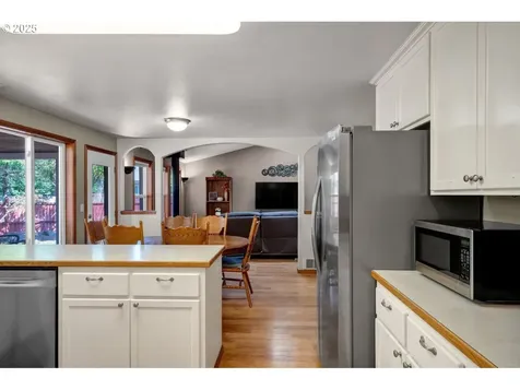 3925 Munsel Creek Drive Florence OR 97439