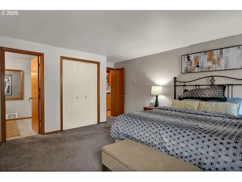 3925 Munsel Creek Drive Florence OR 97439