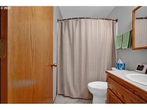 3925 Munsel Creek Drive Florence OR 97439