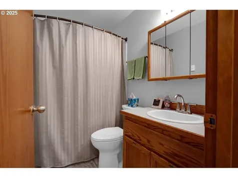 3925 Munsel Creek Drive Florence OR 97439