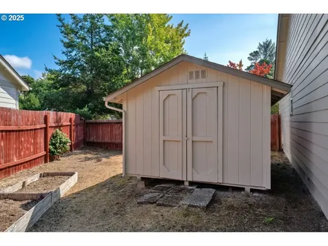 3925 Munsel Creek Drive Florence OR 97439